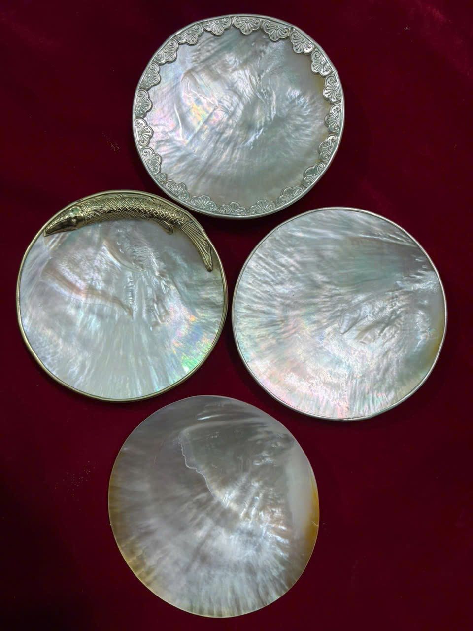 Mother-of-Pearl Plates: Artistic & Refined Tableware from Vietnam