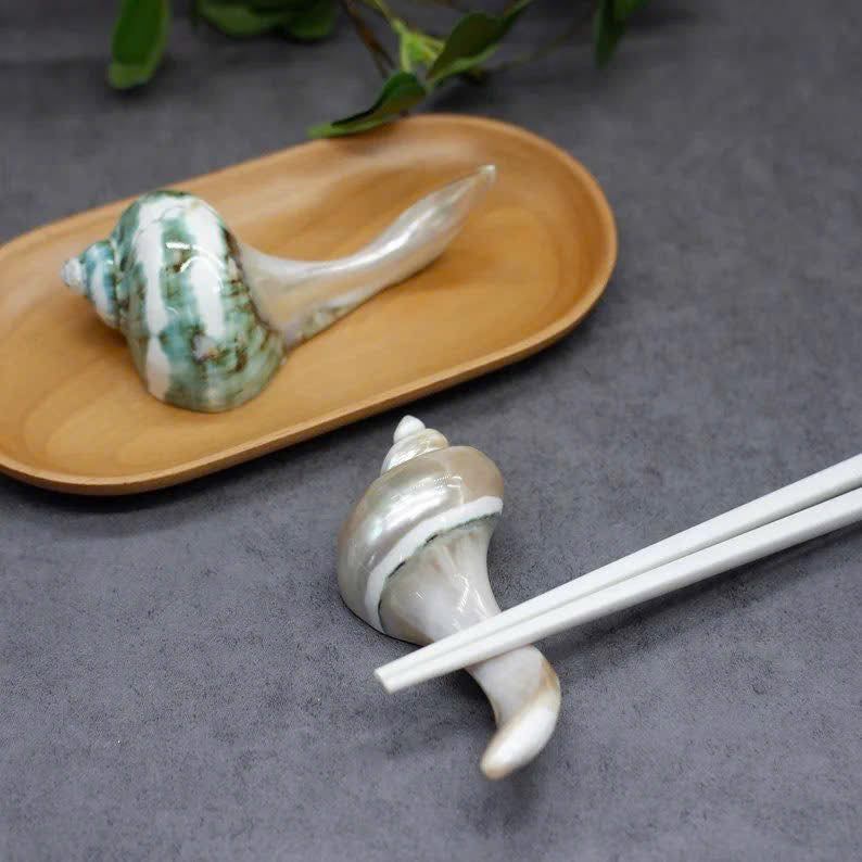 Seashell Chopstick Rests: Artistic & Elegant Table Accents from Vietnam