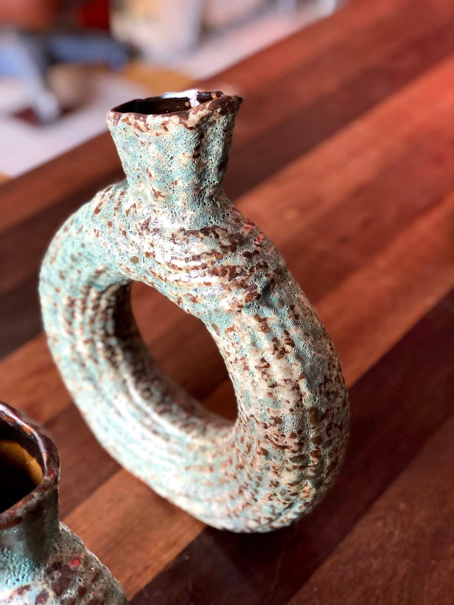 Artistic Ceramic Vase Elegant Craft for Modern Home Decor
