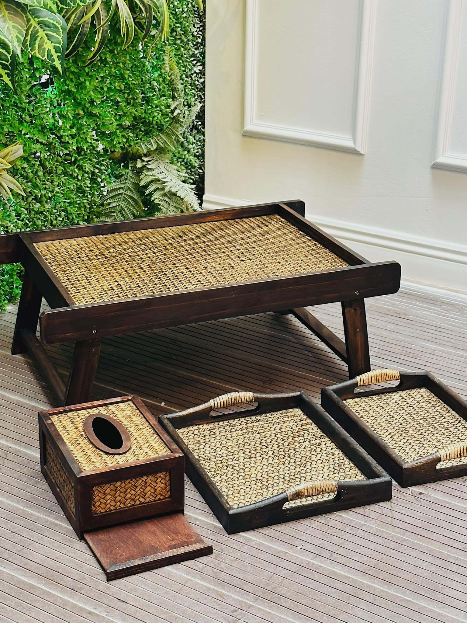 Elegant Foldable Tea Table Natural Design for Modern Living Spaces