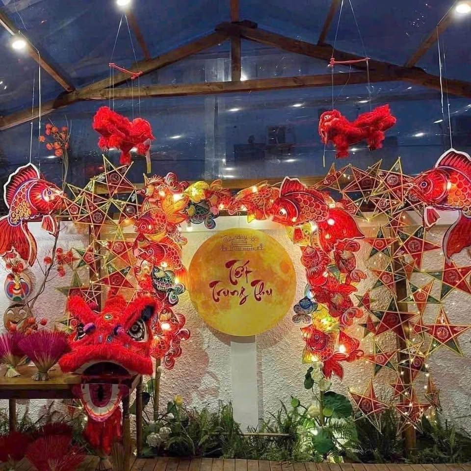 Vietnam Traditional Mid-Autumn Lanterns – Timeless Handcrafted Designs for Global Markets