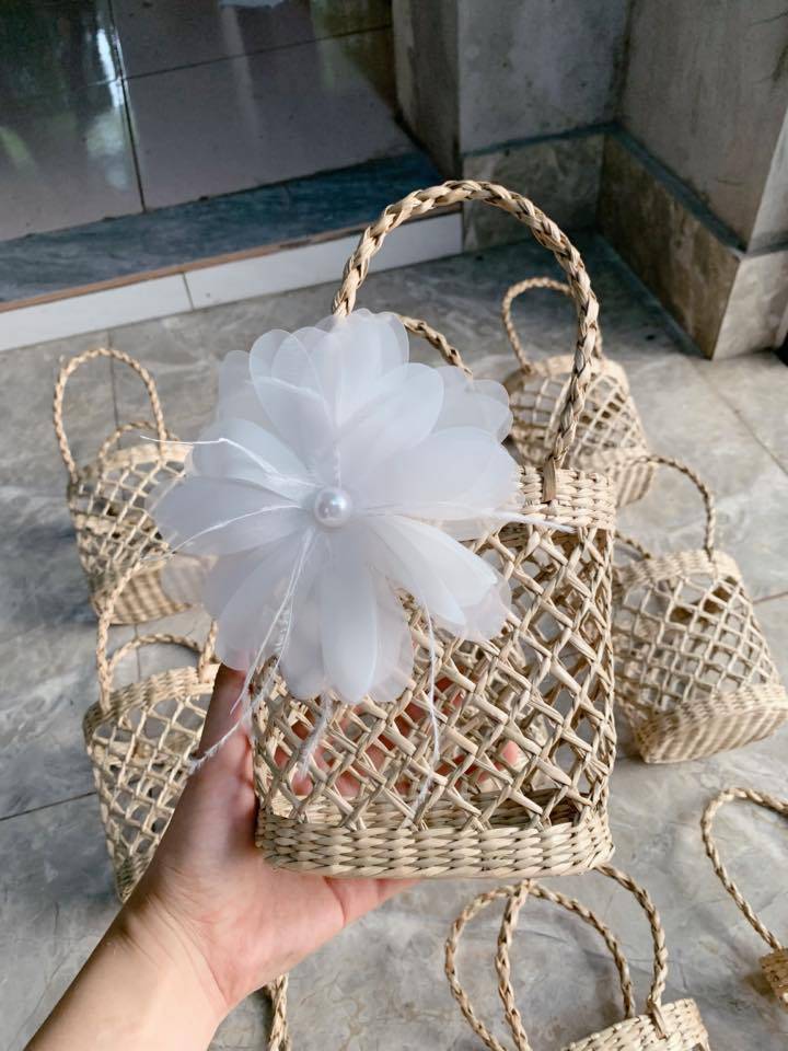 Vietnamese Seagrass Handbags: Sustainable Fashion Accessories for Global Markets