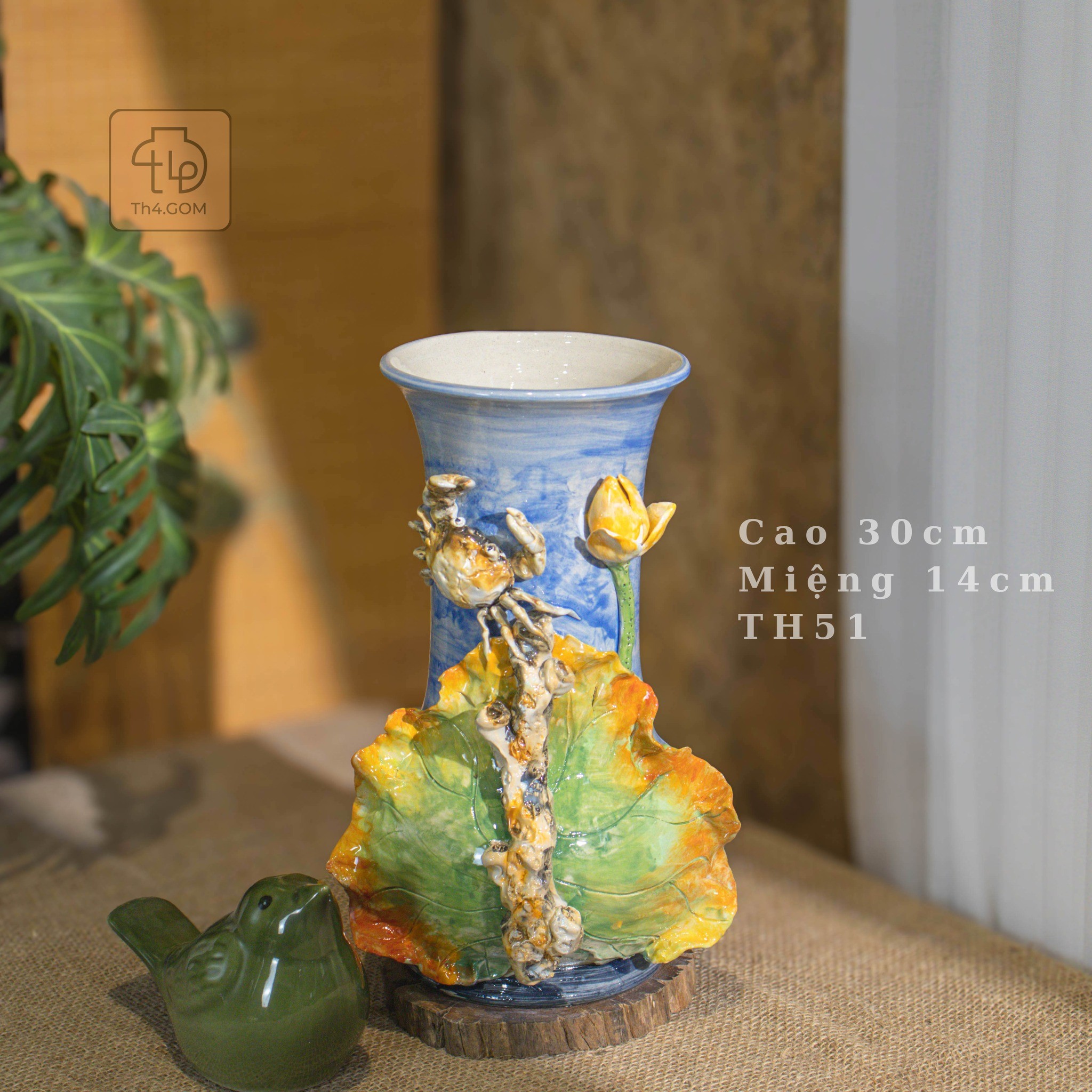 Decorative Ceramic Vase – Timeless Elegance for Modern Interiors