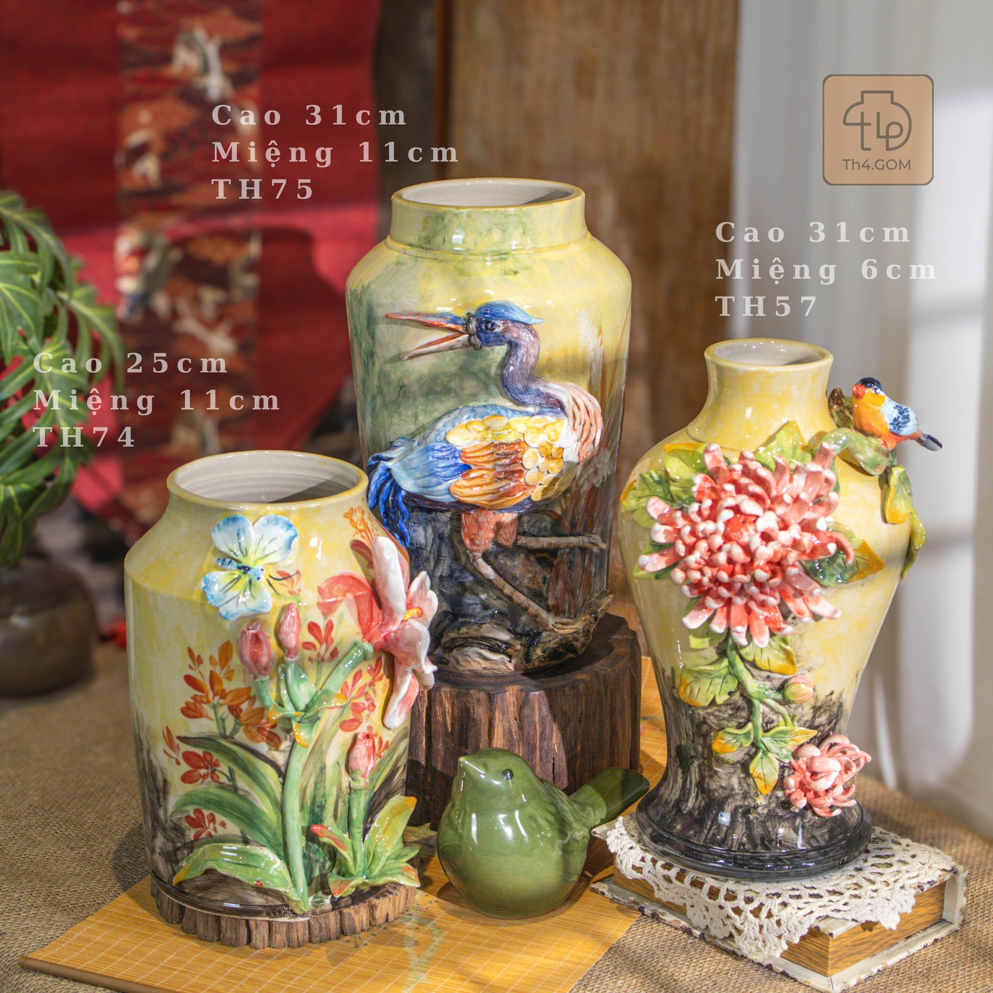 Decorative Ceramic Vase – Timeless Elegance for Modern Interiors