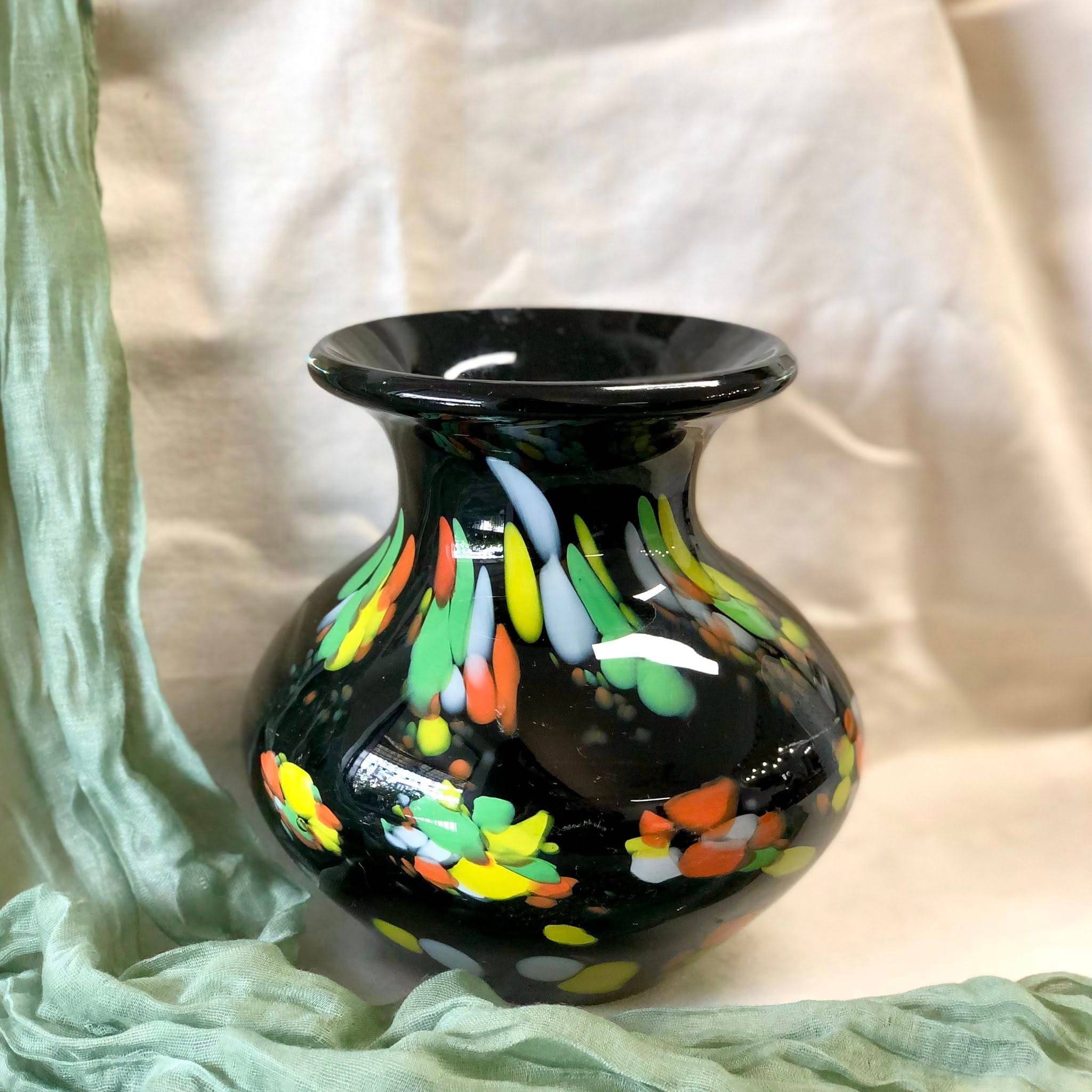 Ceramic Vase Elegant Decor for Modern Interiors
