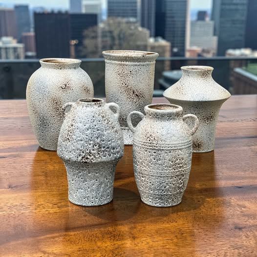 Bat Trang Ceramic Vases: Timeless Vietnamese Craftsmanship for Global Home Décor Markets