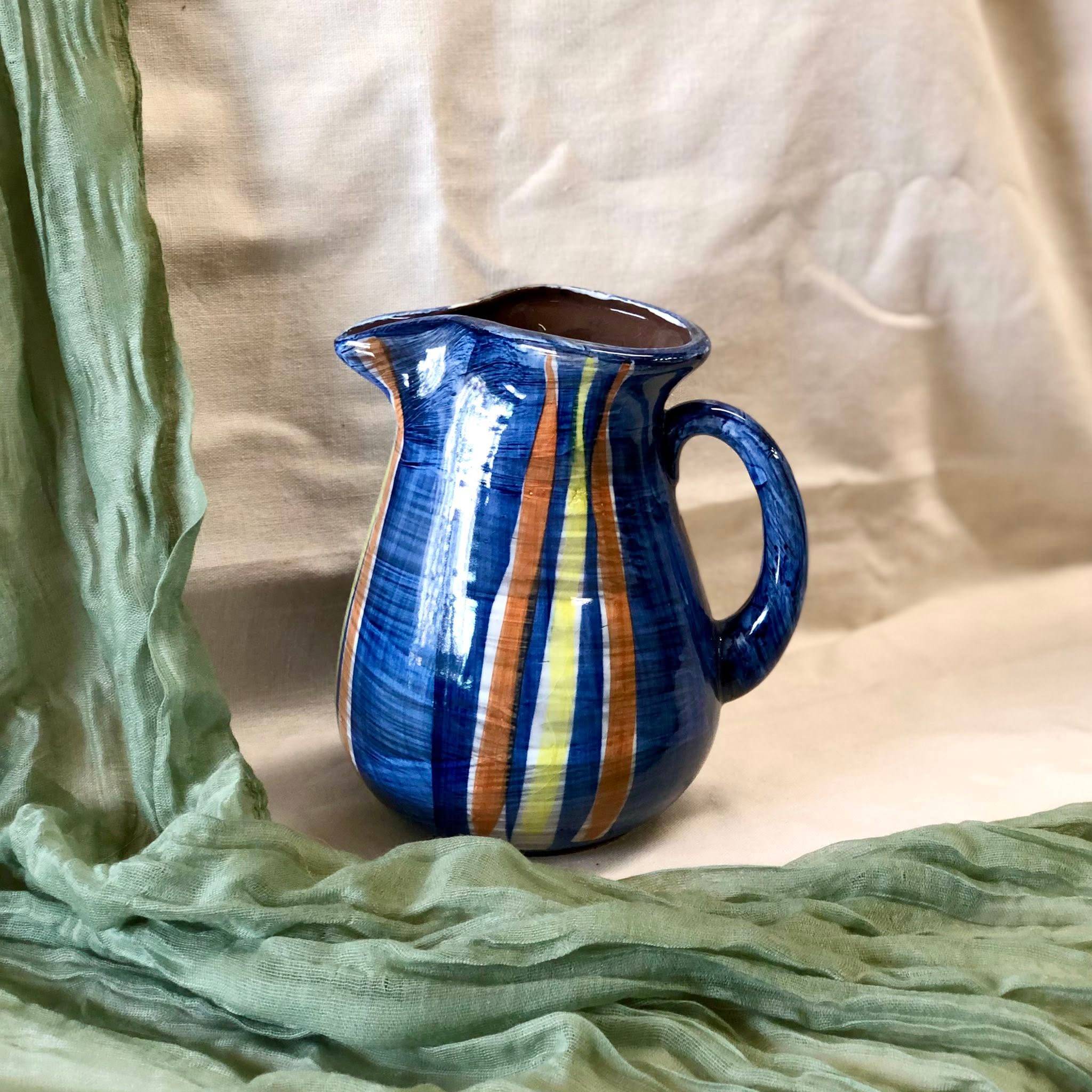 Ceramic Vase Elegant Decor for Modern Interiors