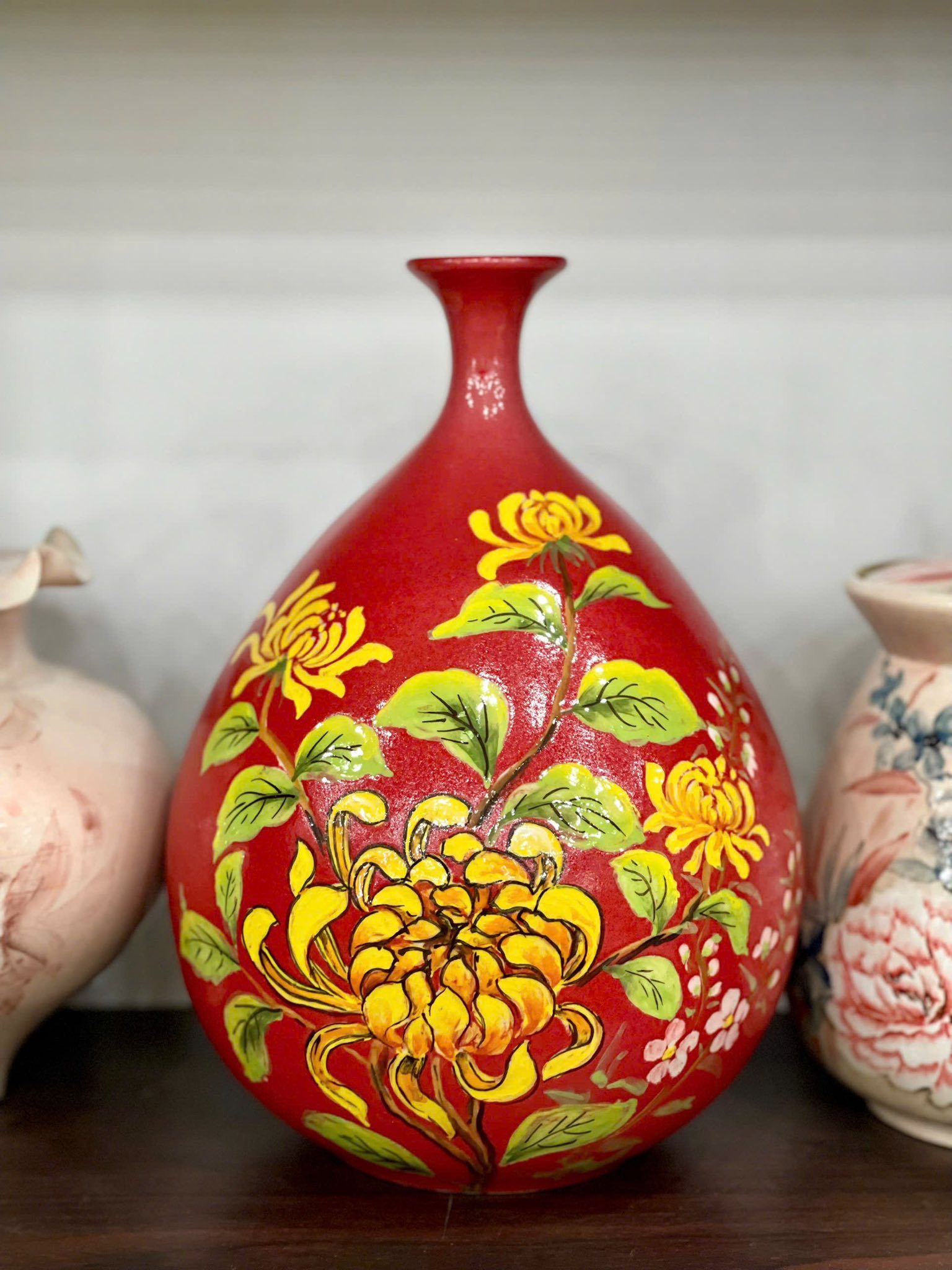 From Heritage to High-End: Bat Trang Ceramic Vases in Global Design Trends