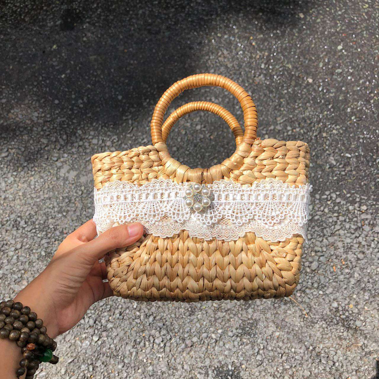 Artisan Woven Bags Natural Craft for Sustainable Fashion