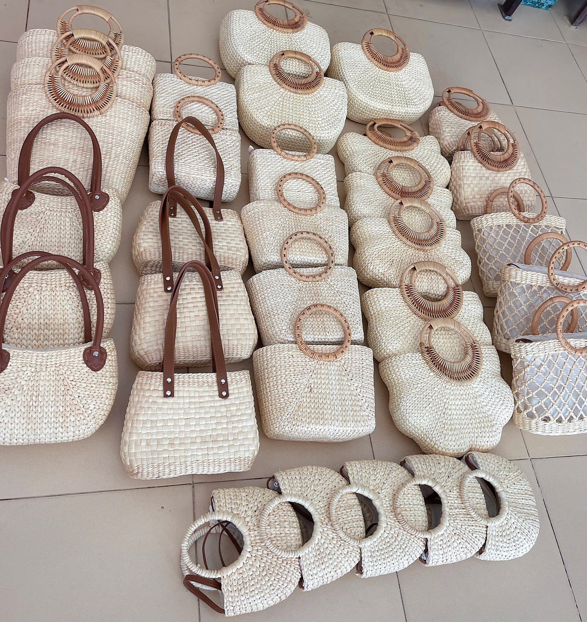 Vietnamese Water Hyacinth Handbags: Transforming Natural Fibers into Global Eco-Fashion