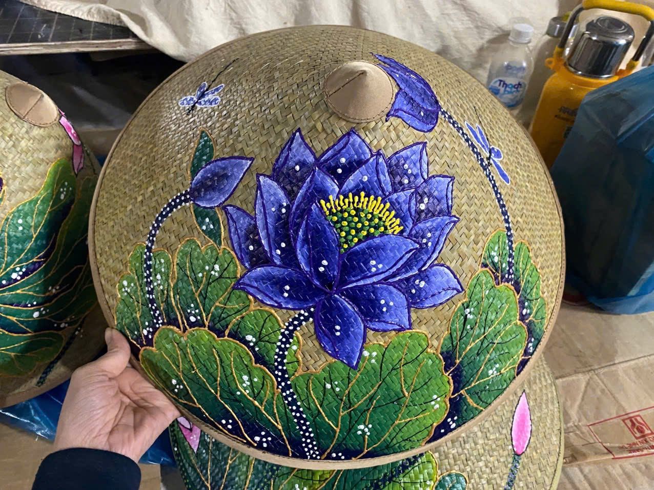 Vietnam’s Hand-Painted Bang Grass Hats: Where Rustic Soul Meets Artisanal Luxury