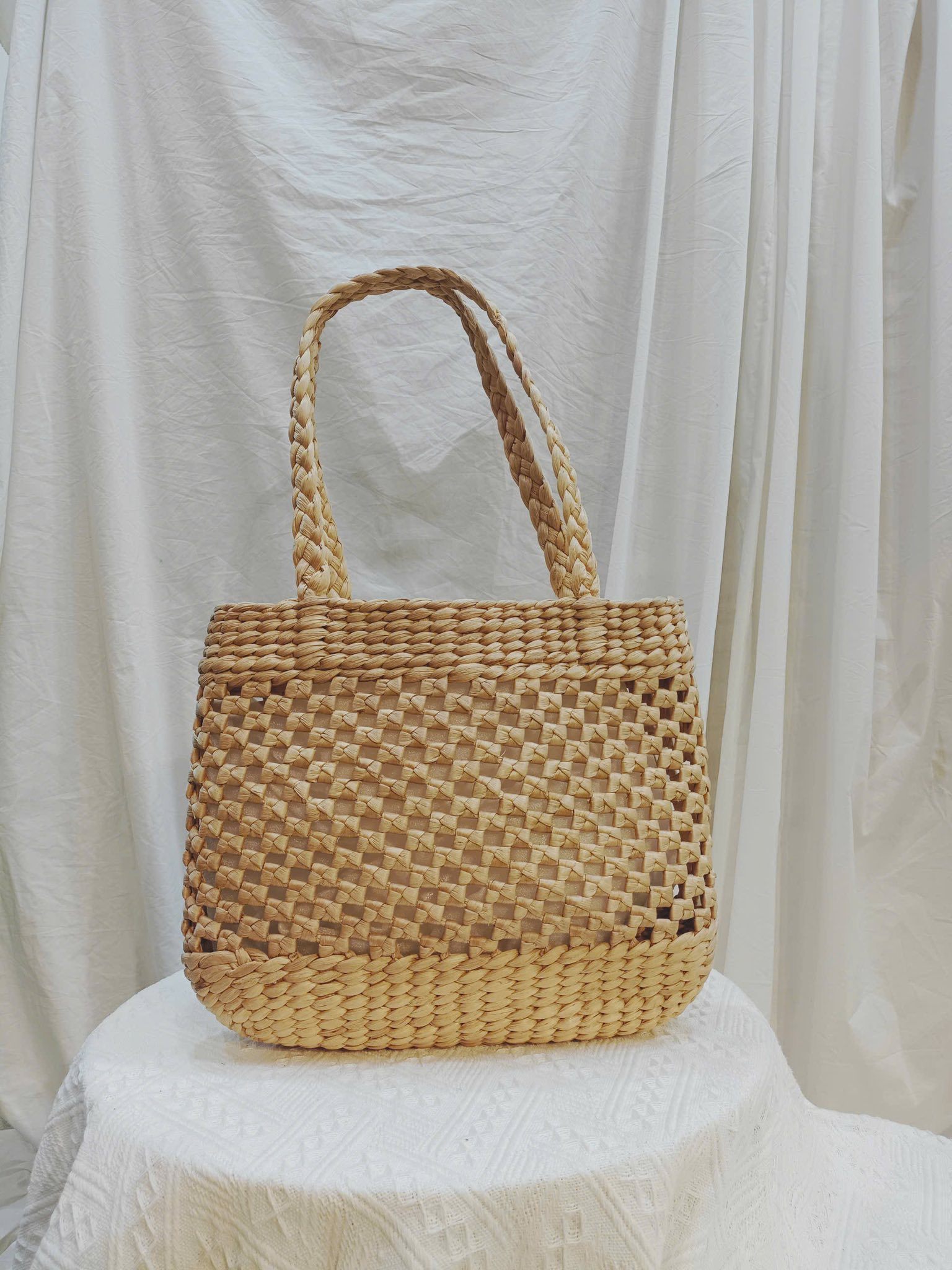 Vietnam Water Hyacinth Bags – Sustainable Fashion with Authentic Craftsmanship