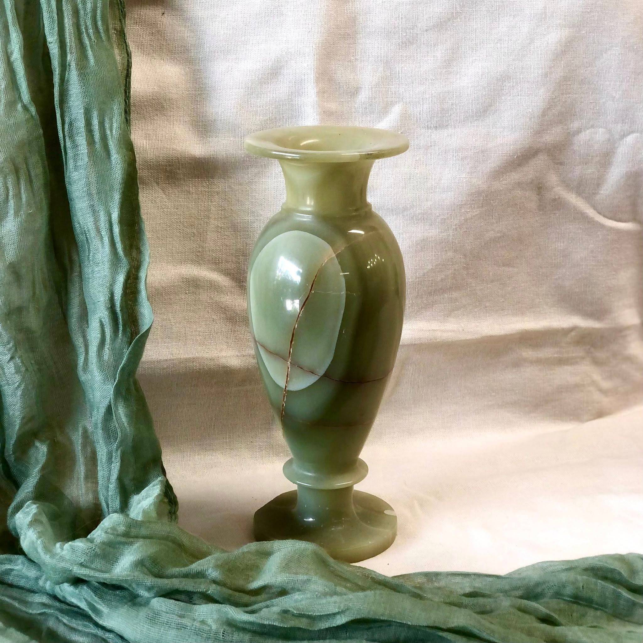 Ceramic Vase Elegant Decor for Modern Interiors