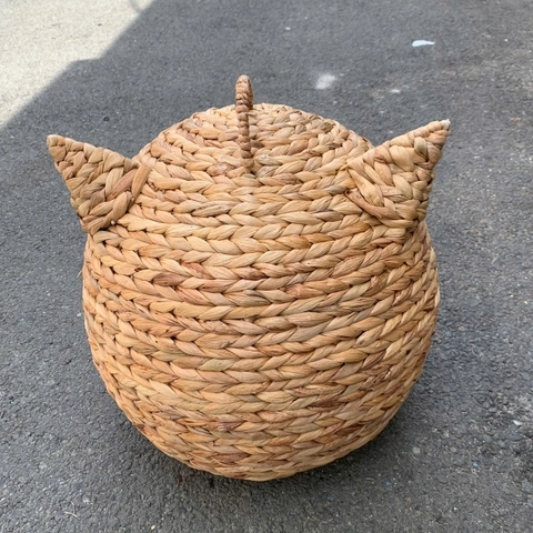 Vietnamese Water Hyacinth Pet Beds - Cozy & Sustainable Comfort for Global Pet Markets