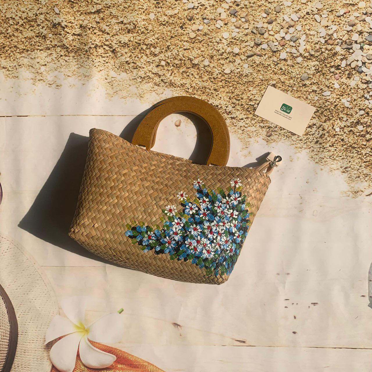 Artisan Woven Bags Natural Craft for Sustainable Fashion