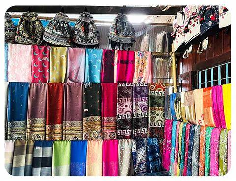Vietnamese Brocade (Thổ Cẩm): Ethnic Heritage Weaving Its Way into Global Fashion and Décor Markets