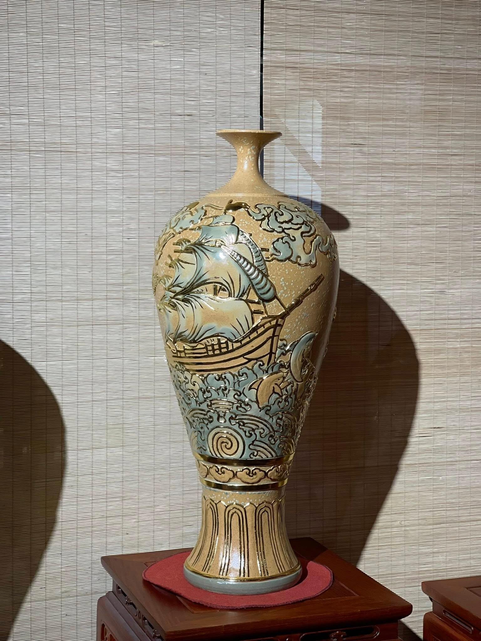 Bat Trang Ceramic Vases: Timeless Vietnamese Craftsmanship for Global Home Décor Markets