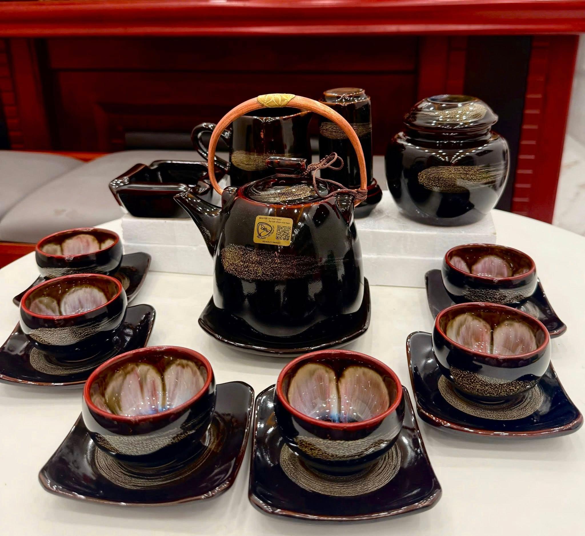 Everyday Bat Trang Ceramics: Vietnam’s Versatile Porcelain for Global Export Markets